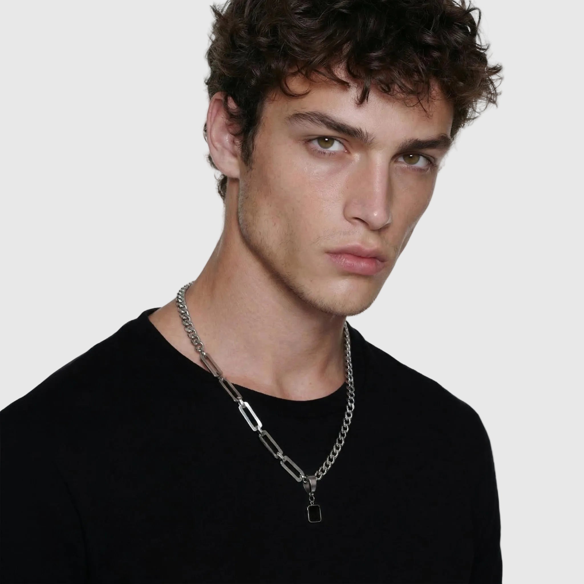 AEOLUS modular chain necklace clasp detail