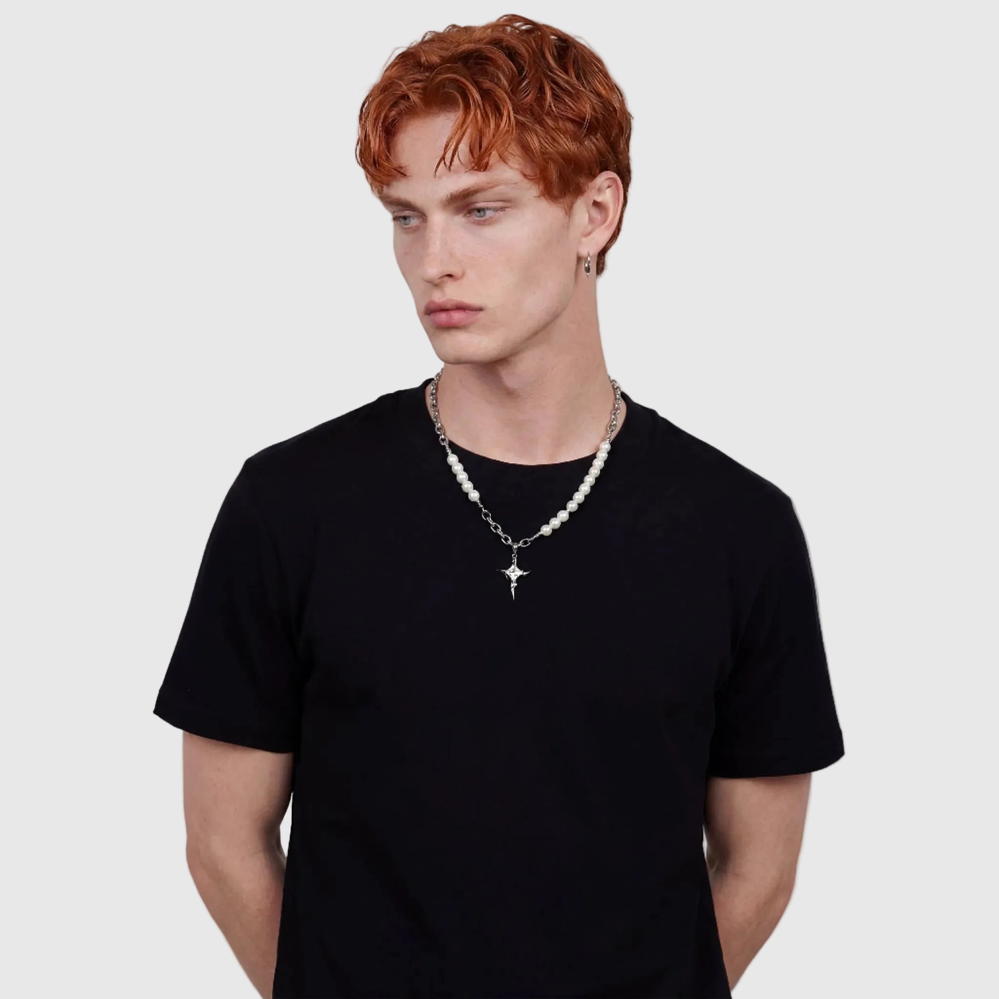 PHOEBE half pearl half chain star pendant necklace clasp detail