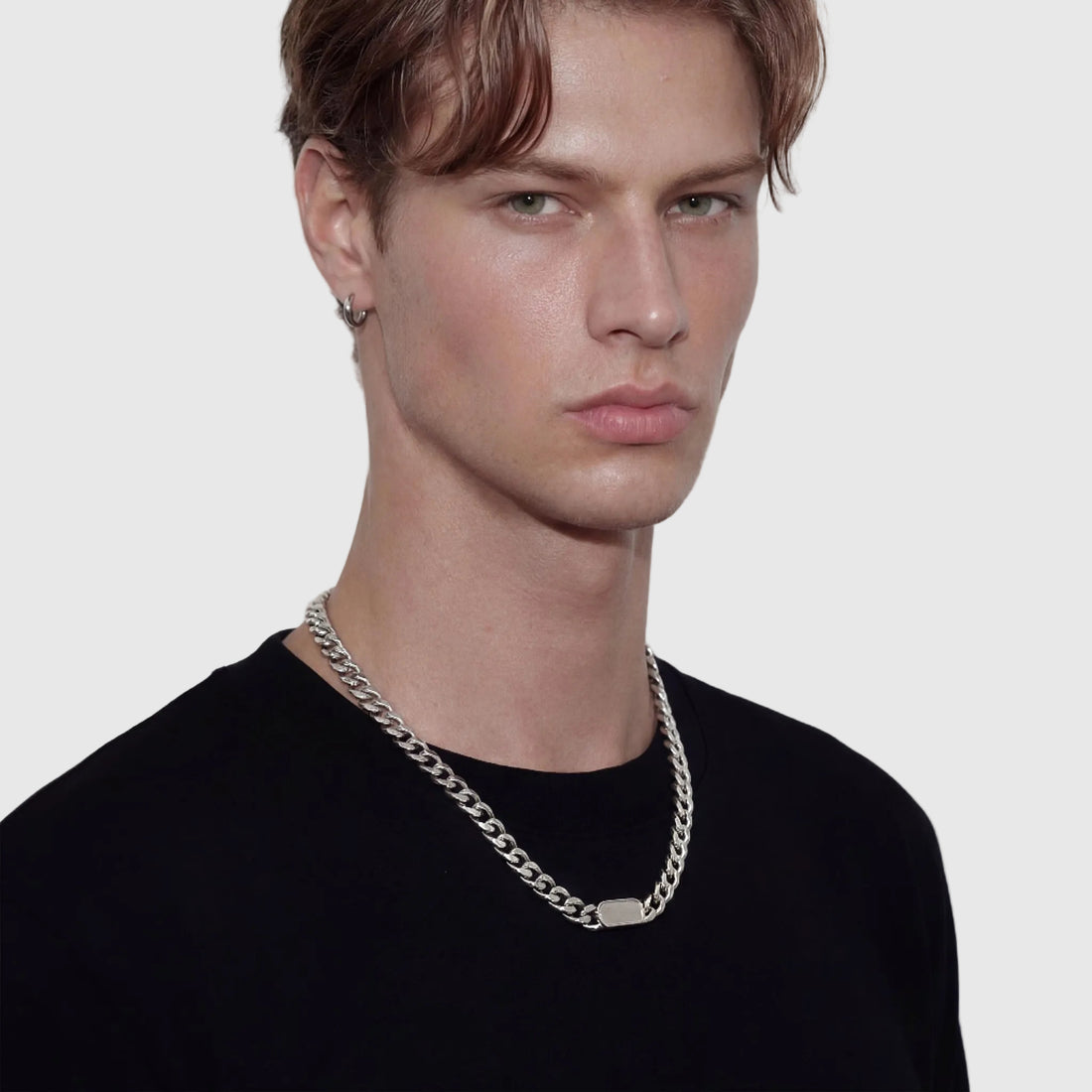 JULIAN necklace in Re-Forge branded jewellery box