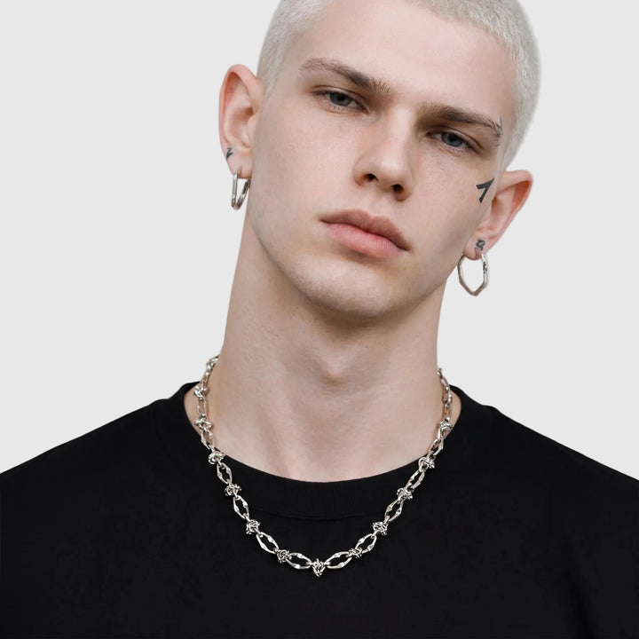 ​Neris – Twisted Link Chain with Knot Detailing Necklace | Re-forge