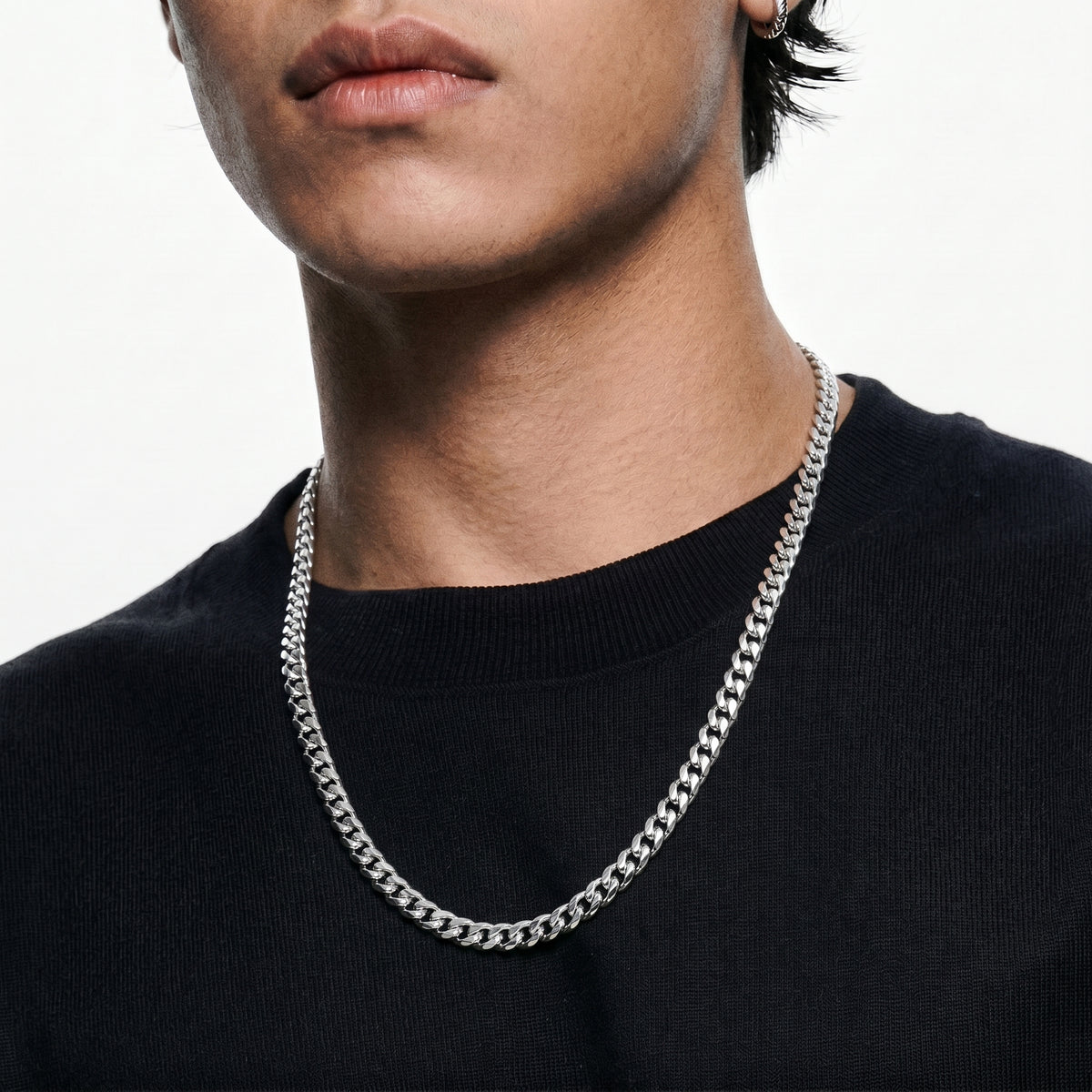 SYRUS Necklace