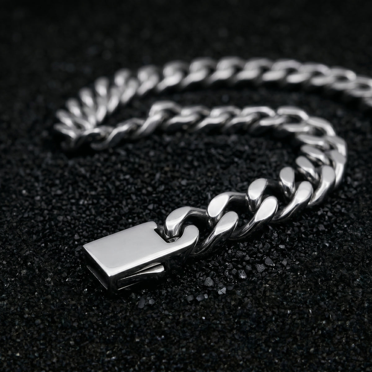 SYRUS Bracelet