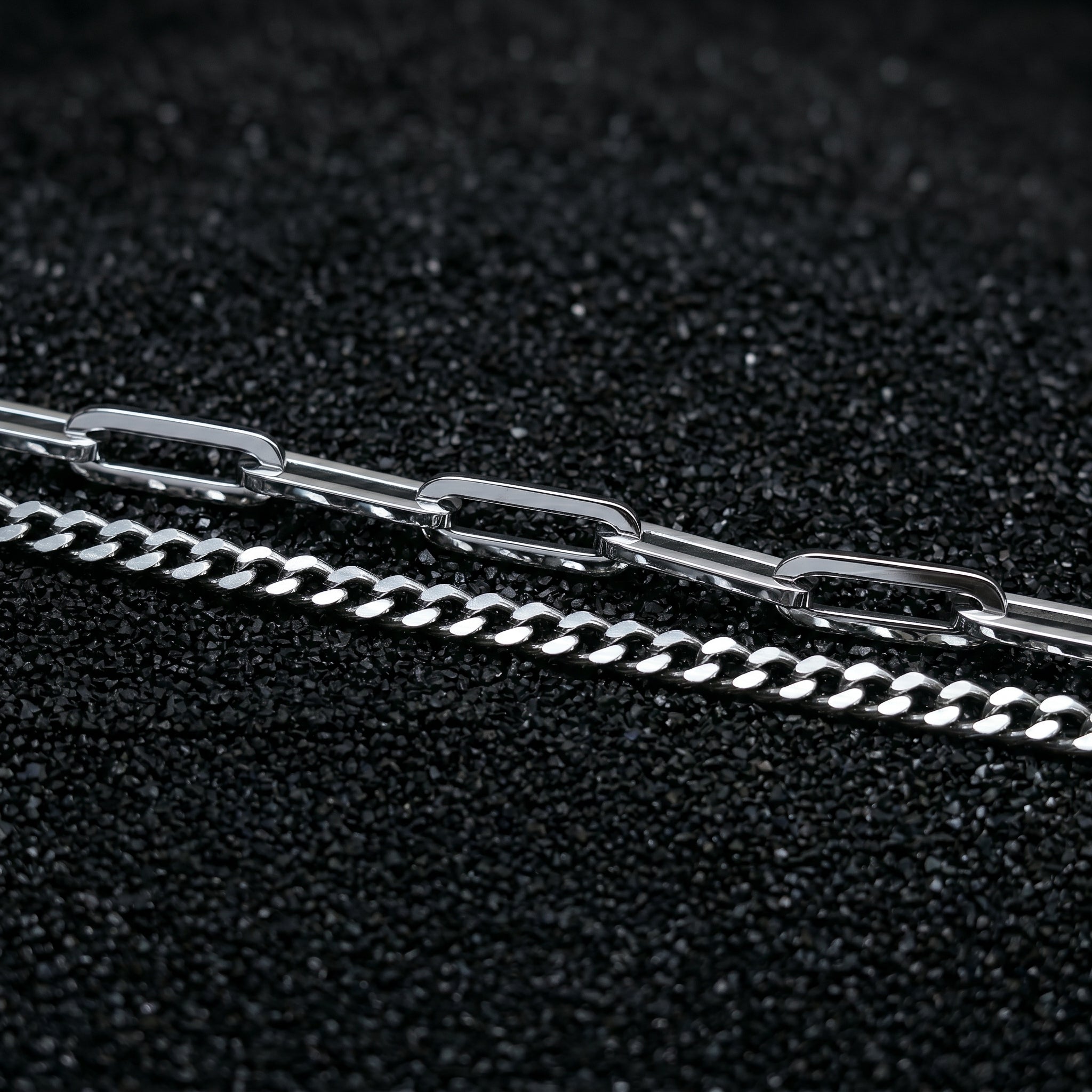 MARCELLUS bracelet clasp detail