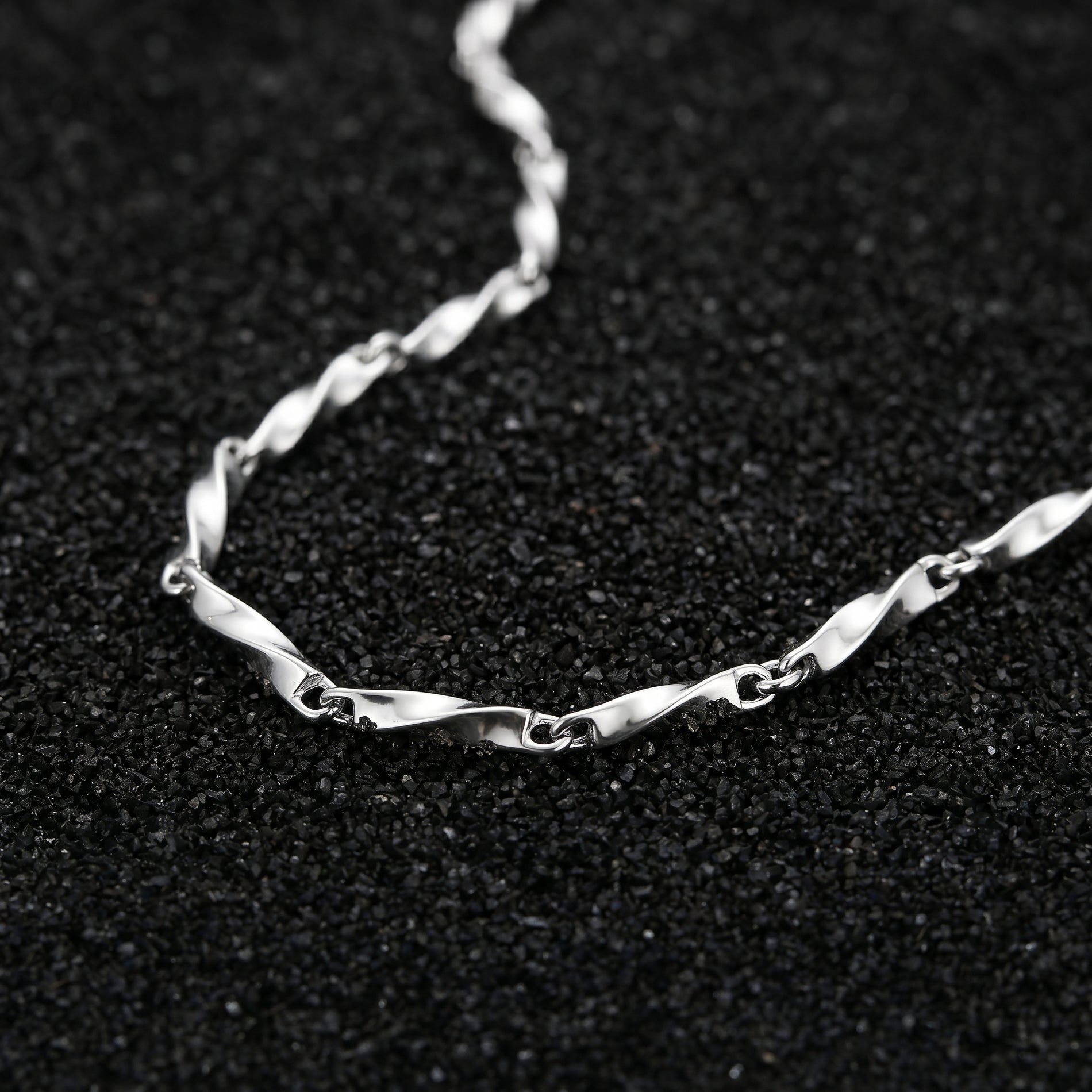 DORIAN Necklace